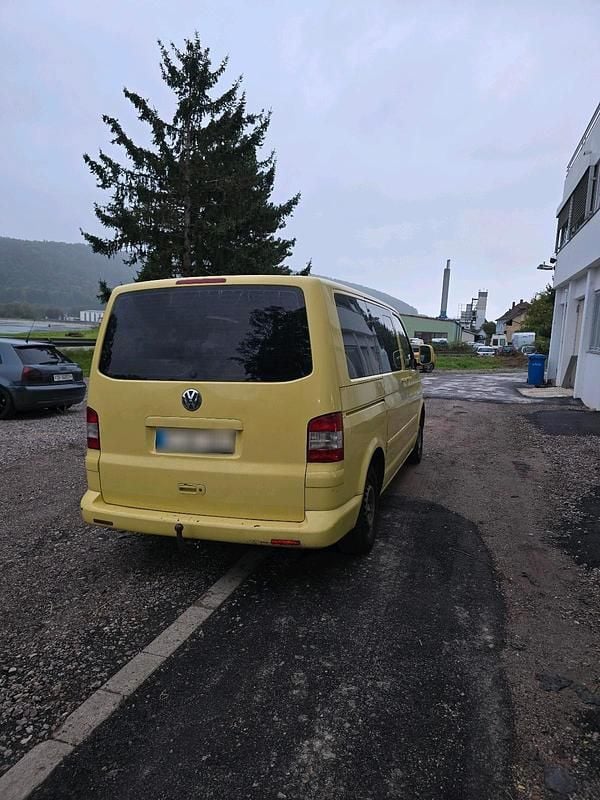 Gebraucht VW Multivan 174 PS (127 kW) 2005 Gelb Van / Kleinbus