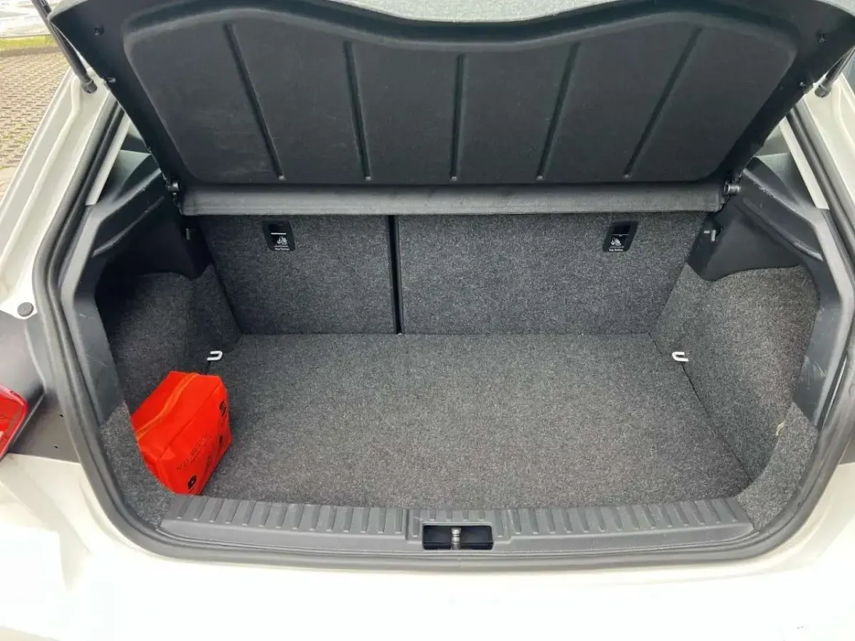 Gebraucht Seat Ibiza 90 PS (66 kW) 2022 Candy weiß Kleinwagen