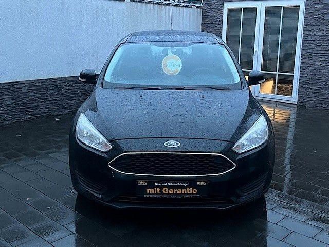 Gebraucht Ford Focus Ambiente 101 PS (74 kW) 2016 Schwarz Kombi