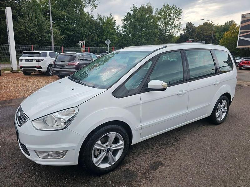Weiß Gebraucht 2010 Ford Galaxy Van / Kleinbus | 3.499 € (Fairer Preis) - Bild 1/4