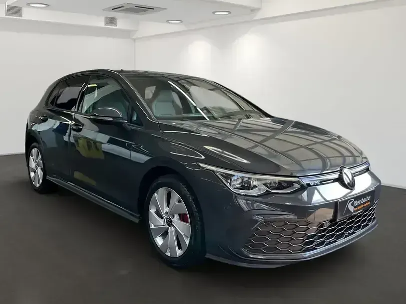 Gebraucht VW Golf VII GTE 204 PS (150 kW) 2021 Grau Kleinwagen