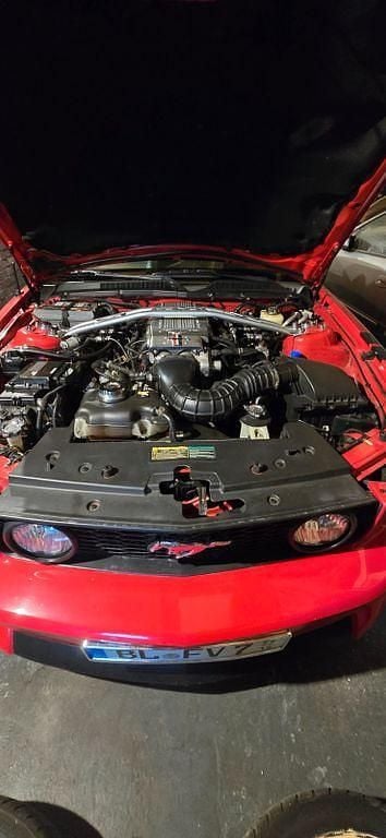 Rot Gebraucht 2007 Ford Mustang Coupé | 16.000 € (Fairer Preis) - Bild 1/4