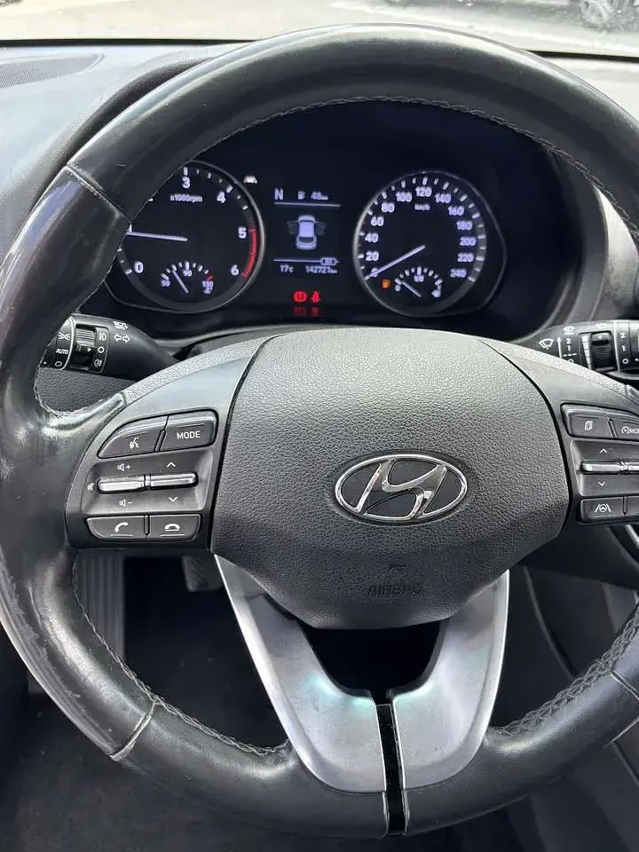 Gebraucht Hyundai i30 N Line 136 PS (100 kW) 2021 Weiß Limousine