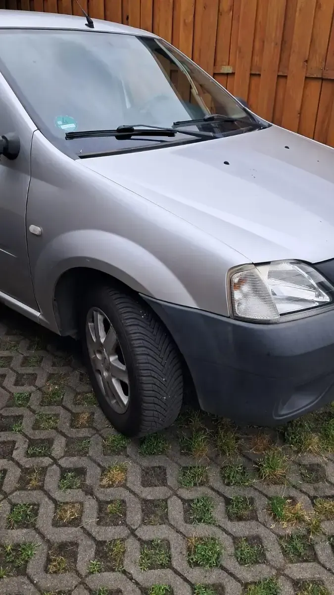 Gebraucht Dacia Pick up 50 PS (36 kW) 2010 Silber Pickup