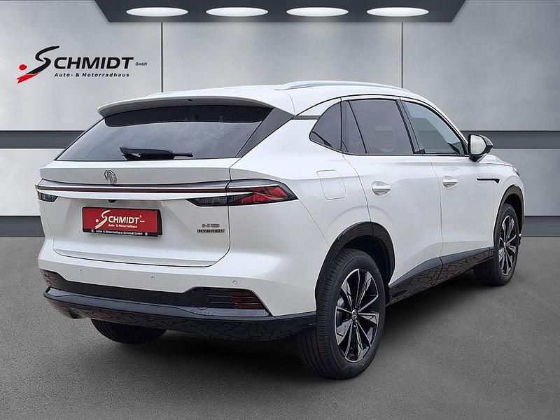 Neu MG HS Luxury 224 PS (164 kW) 2026 Weiss SUV