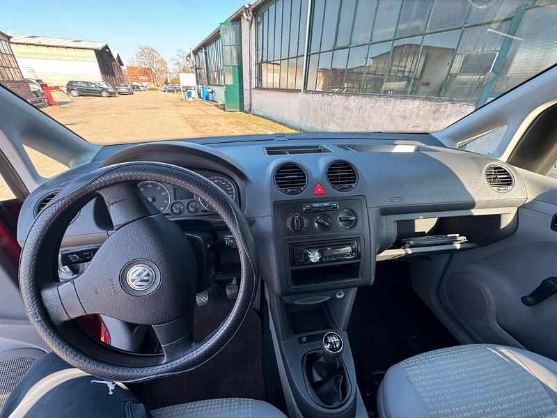 Gebraucht VW Caddy Life 109 PS (80 kW) 2008 Rot Van / Kleinbus