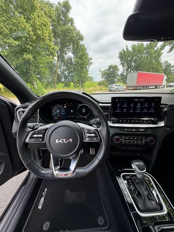 Gebraucht Kia Ceed GT-Line 160 PS (117 kW) 2022 Schwarz Kleinwagen