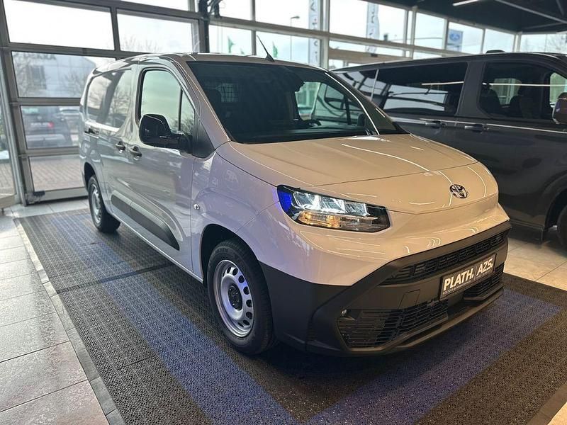 Neu Toyota Proace City City 102 PS (75 kW) 2025 Weiß Van / Kleinbus