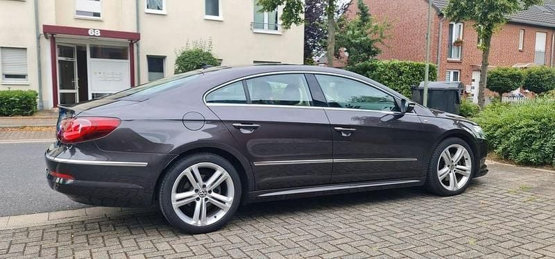 Braun Gebraucht 2011 VW CC R-line Limousine | 9.300 € (Guter Preis) - Bild 1/2