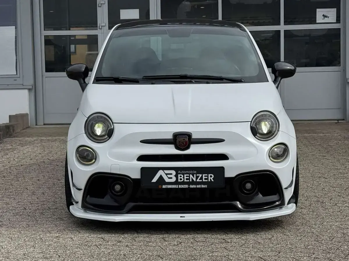 Gebraucht Abarth 595 Esseesse 179 PS (131 kW) 2021 Weiß Kleinwagen