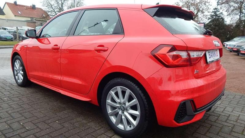 Gebraucht Audi A1 S-Line 95 PS (69 kW) 2019 Misanorot perleffekt SUV