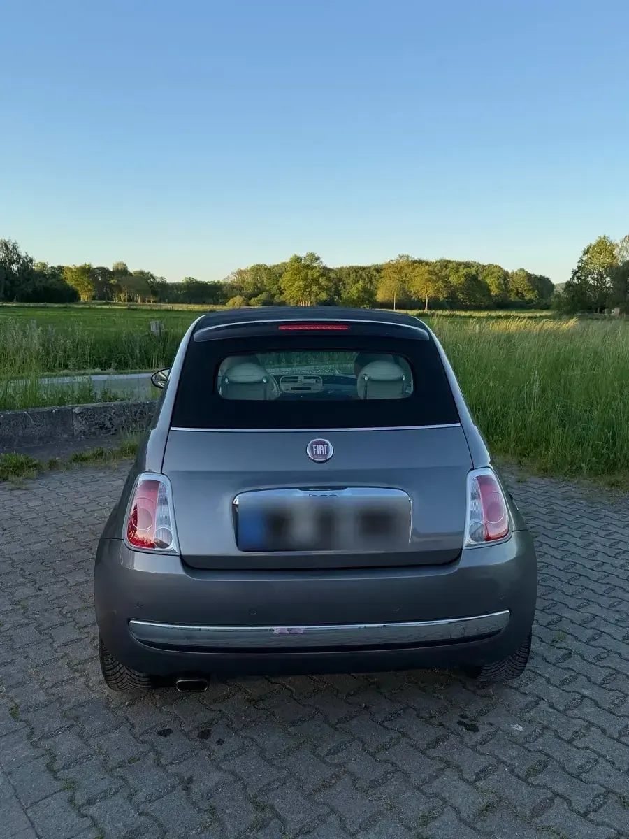 Gebraucht Fiat 500 89 PS (65 kW) 2011 Silber Cabrio