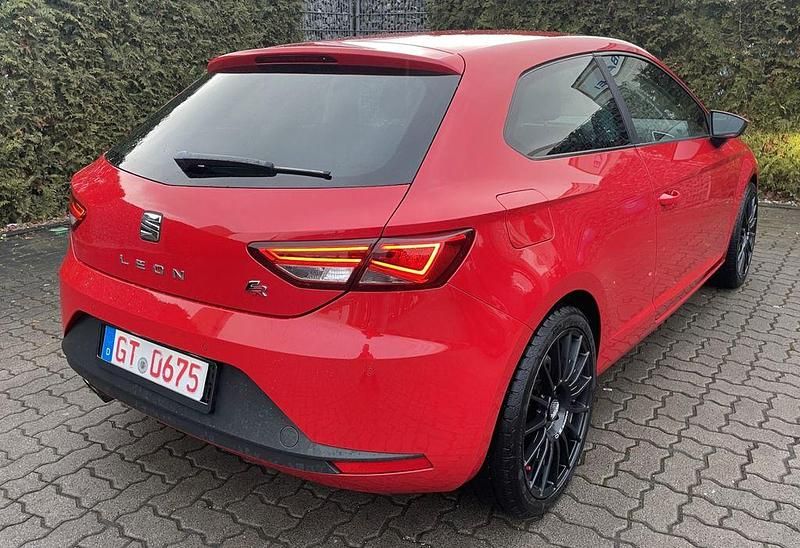 Gebraucht Seat Leon SC FR 122 PS (89 kW) 2014 Rot Kleinwagen