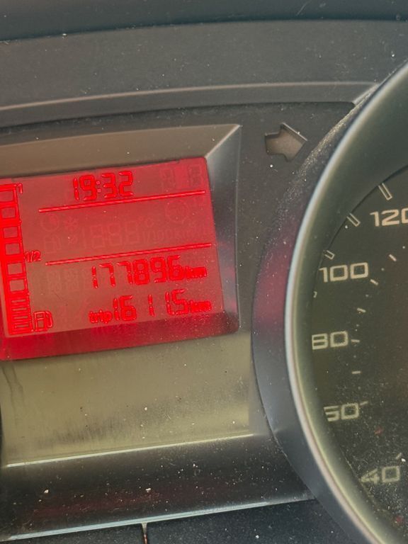 Rot Gebraucht 2009 Seat Ibiza SC Reference Kleinwagen | 2.200 € (Fairer Preis) - Bild 1/4