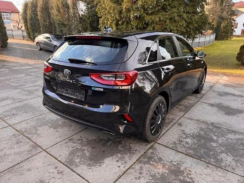 Gebraucht Kia Ceed Vision 110 PS (80 kW) 2021 Schwarz Kleinwagen