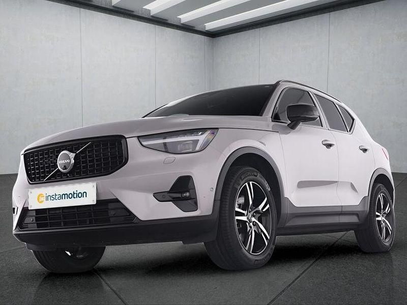 Gebraucht Volvo XC40 Plus 163 PS (119 kW) 2025 Silber SUV