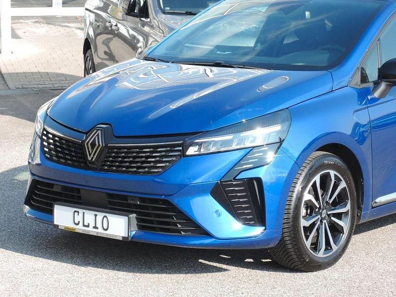 Gebraucht Renault Clio V Techno 91 PS (66 kW) 2025 Iron blau (metallic) Limousine