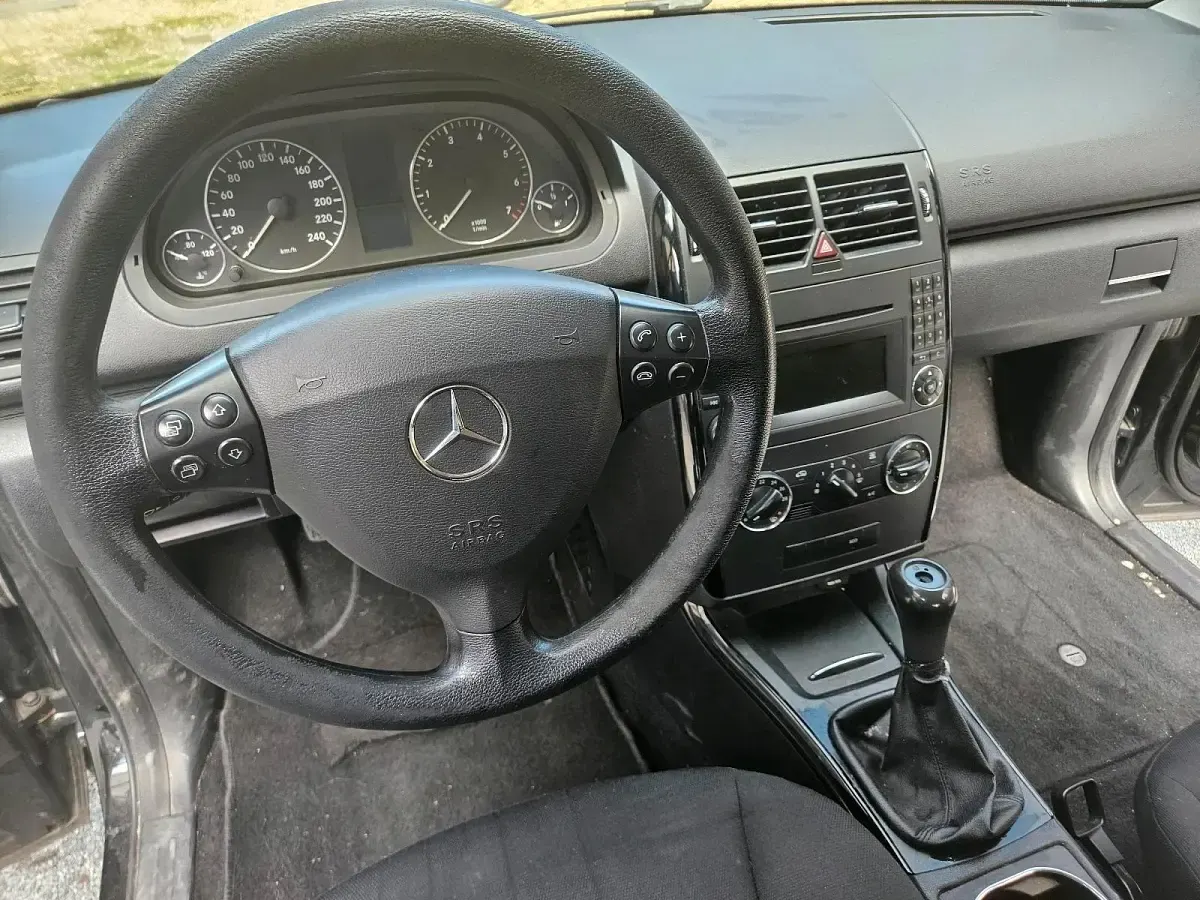 Gebraucht Mercedes A160 2010 Schwarz Kleinwagen