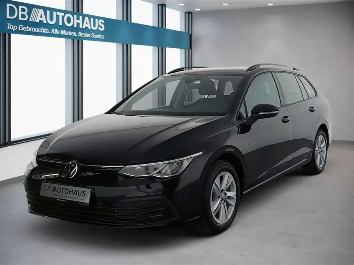 Gebraucht VW Golf VIII Life 110 PS (80 kW) 2024 Kombi