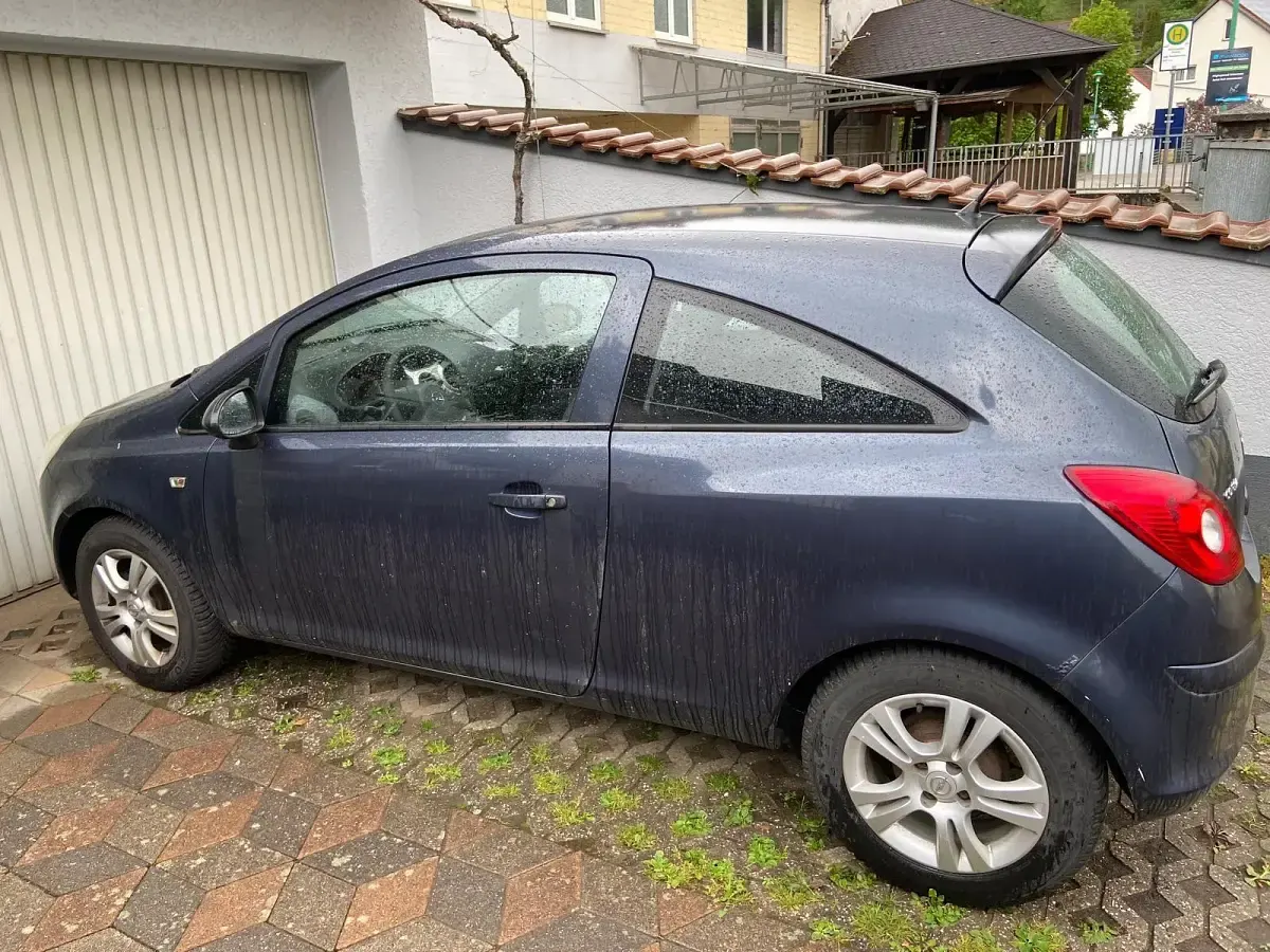 Gebraucht Opel Corsa 75 PS (55 kW) 2009 Blau Kleinwagen