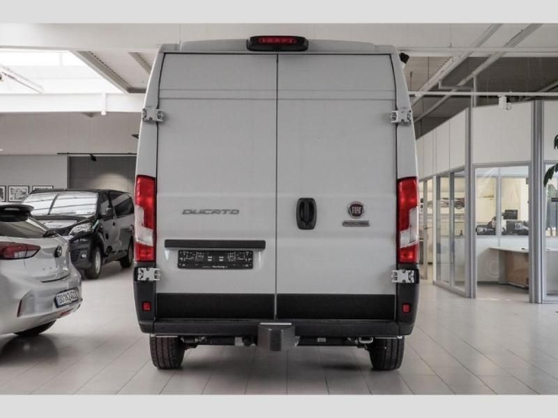 Gebraucht Fiat Ducato 140 PS (102 kW) 2024 Colore esterno (weiss (pastell)) Van