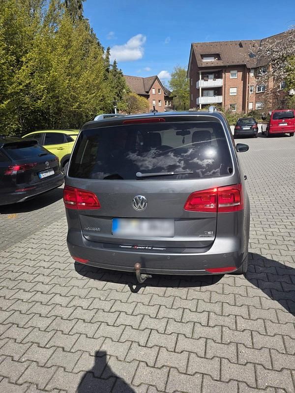 Gebraucht VW Touran 150 PS (110 kW) 2013 Blau Van / Kleinbus