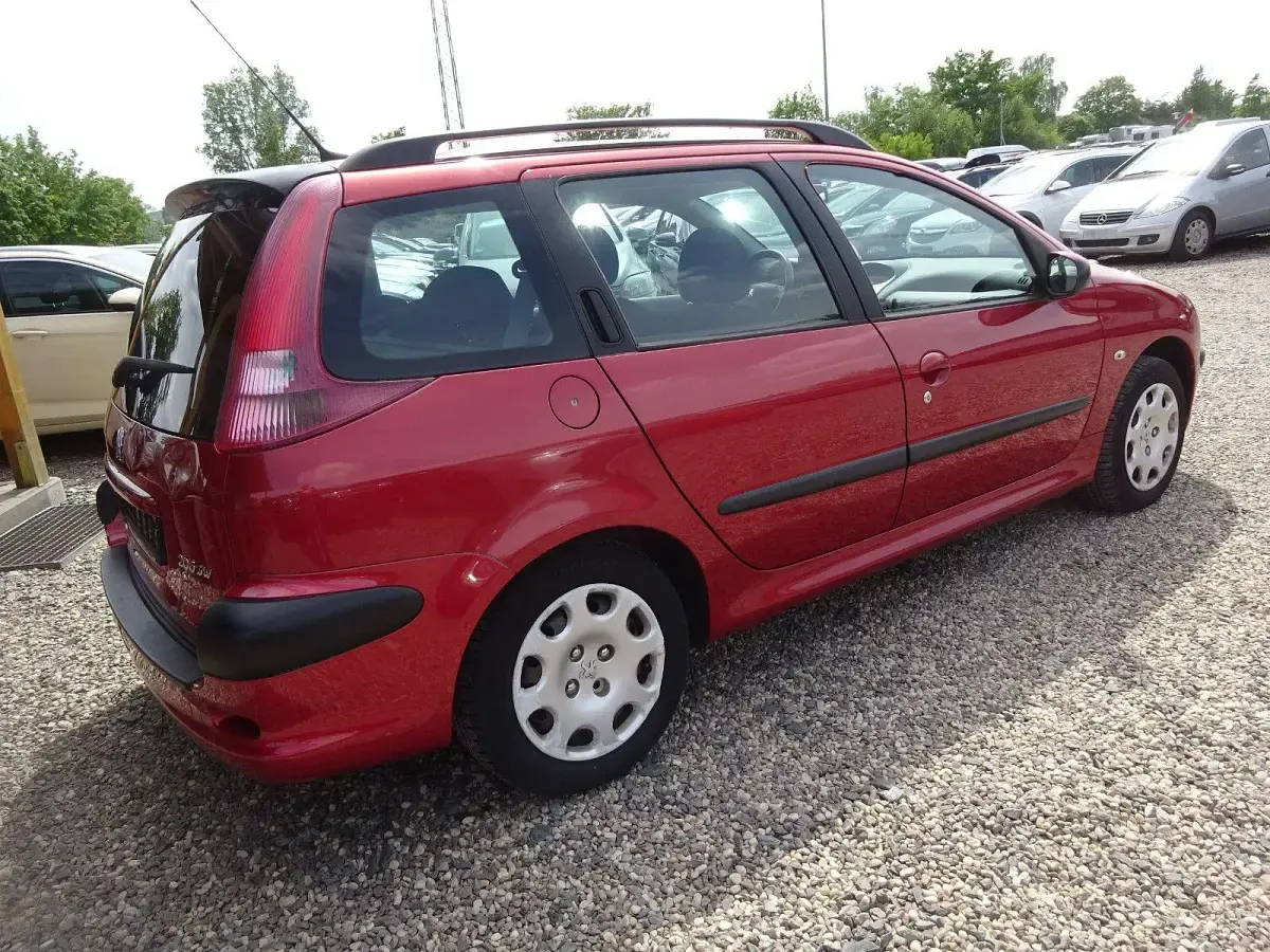 Gebraucht Peugeot 206 Filou 75 PS (55 kW) 2005 Other Kombi