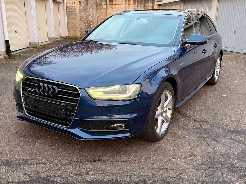 Gebraucht Audi A4 S-Line 190 PS (139 kW) 2015 Scubablau metallic Kombi