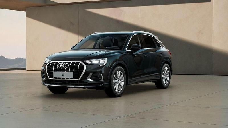 Gebraucht Audi Q3 Advanced Plus 150 PS (110 kW) 2025 Mythosschwarz metallic SUV