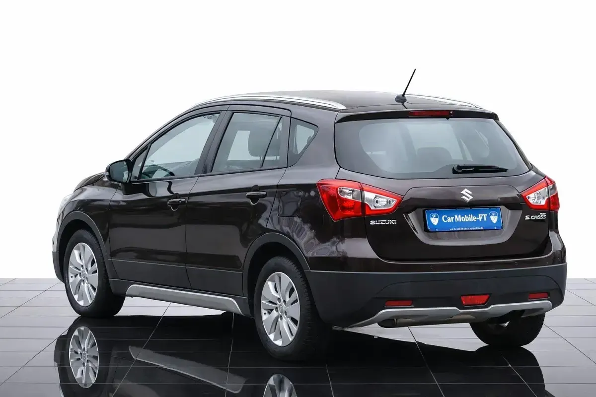 Gebraucht Suzuki SX4 Comfort 120 PS (88 kW) 2015 Braun Limousine