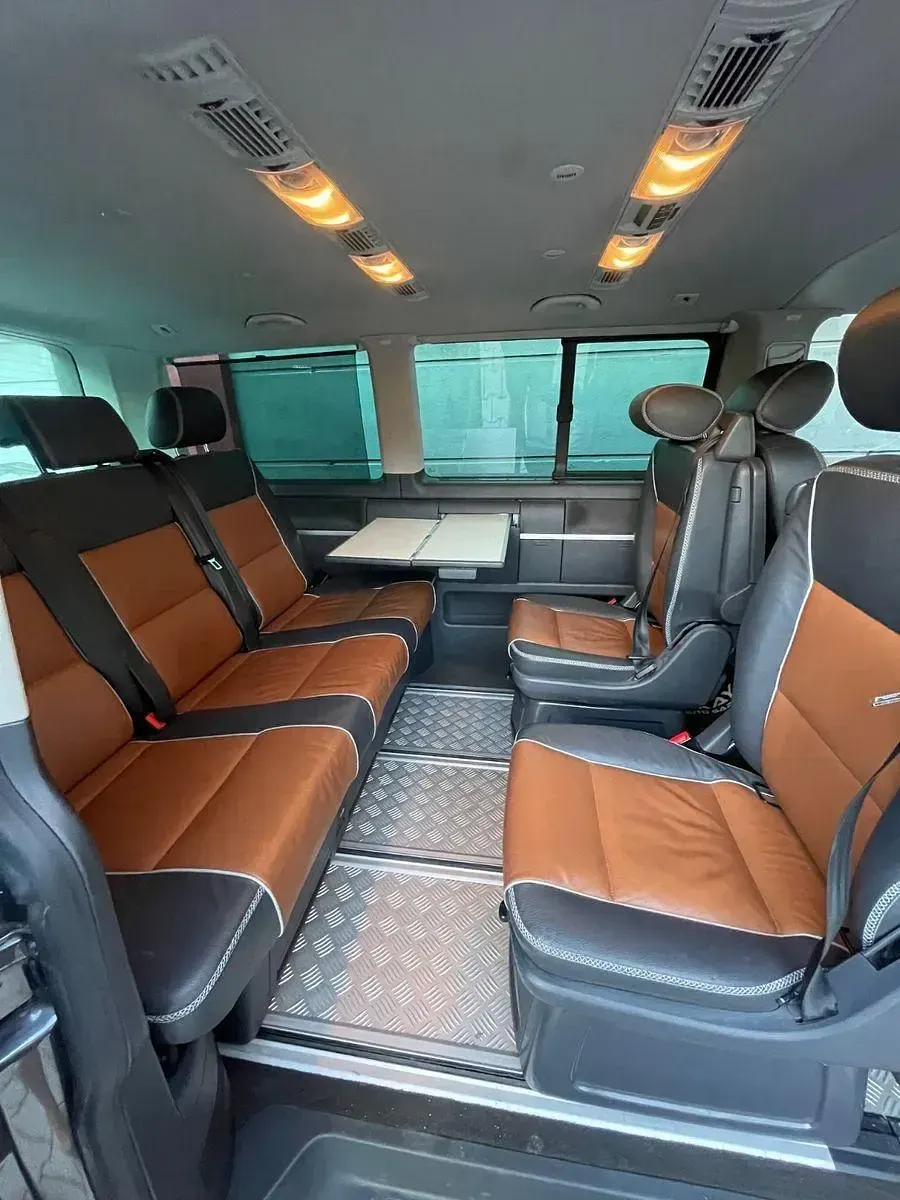 Gebraucht VW Multivan PanAmericana 179 PS (131 kW) 2011 Grau Van / Kleinbus