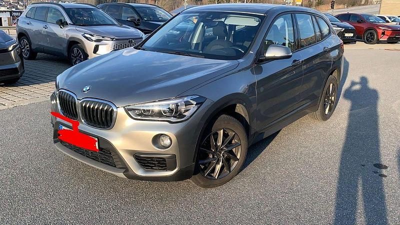 Gebraucht BMW X1 Advantage 140 PS (102 kW) 2018 Silber SUV