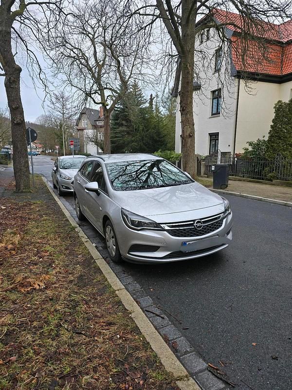 Gebraucht Opel Astra 110 PS (80 kW) 2019 Grau Kombi