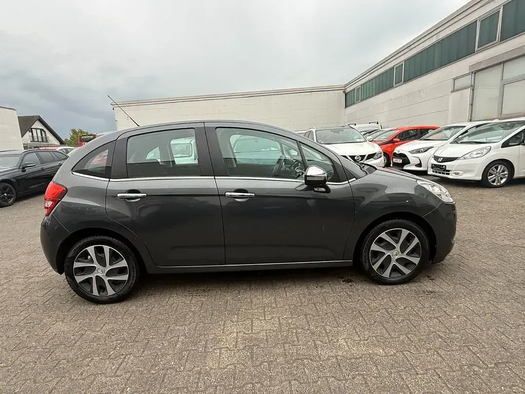 Usado Citroën C3 SELECTION 92 CV (67 kW) 2012 Gris Berlina