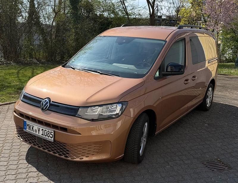 Gebraucht VW Caddy Maxi Edition 122 PS (89 kW) 2024 Van / Kleinbus