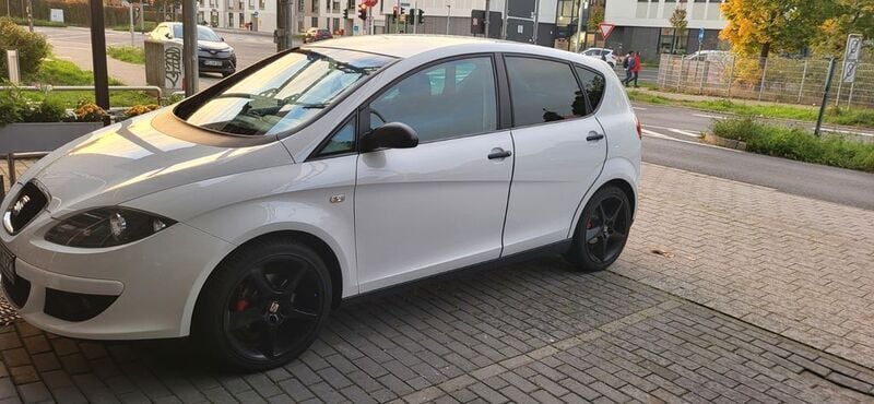 Gebraucht Seat Altea Comfort 102 PS (75 kW) 2007 Schwarz Van / Kleinbus