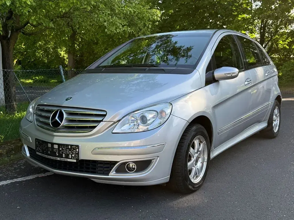Gebraucht Mercedes B170 116 PS (85 kW) 2007 Silber Van / Kleinbus