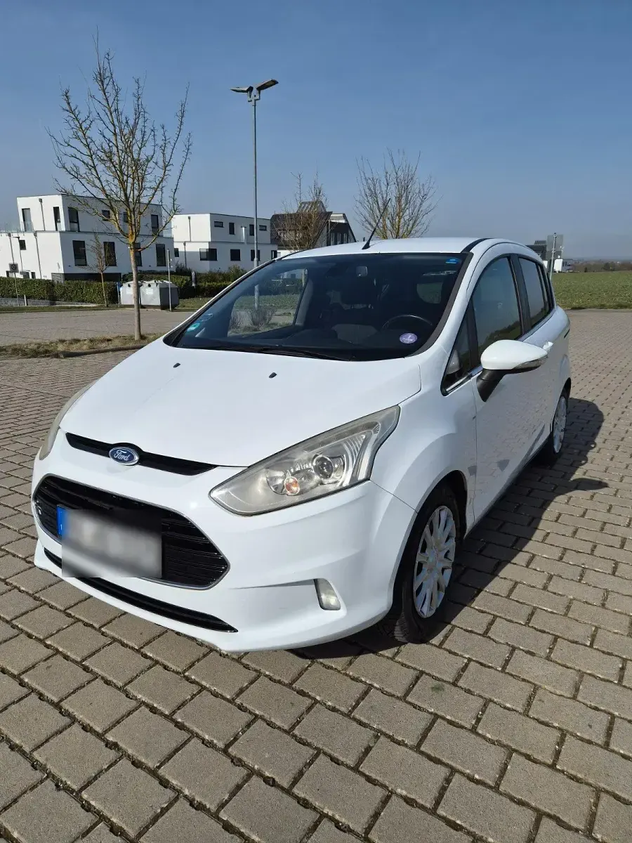 Occasion Ford B-MAX Titanium 101 ch (74 kW) 2013 Blanc Monospace