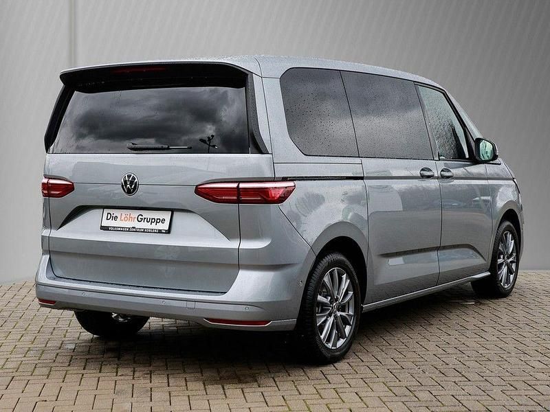 Gebraucht VW Multivan Life 150 PS (110 kW) 2025 Blau Van