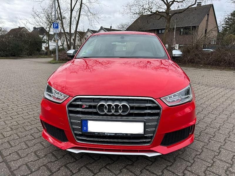 Gebraucht Audi S1 Ambiente 231 PS (169 kW) 2014 Rot Kleinwagen