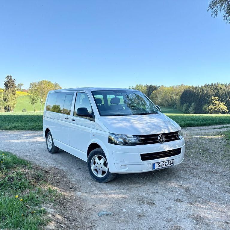 Gebraucht VW T5 102 PS (75 kW) 2011 Weiß Van