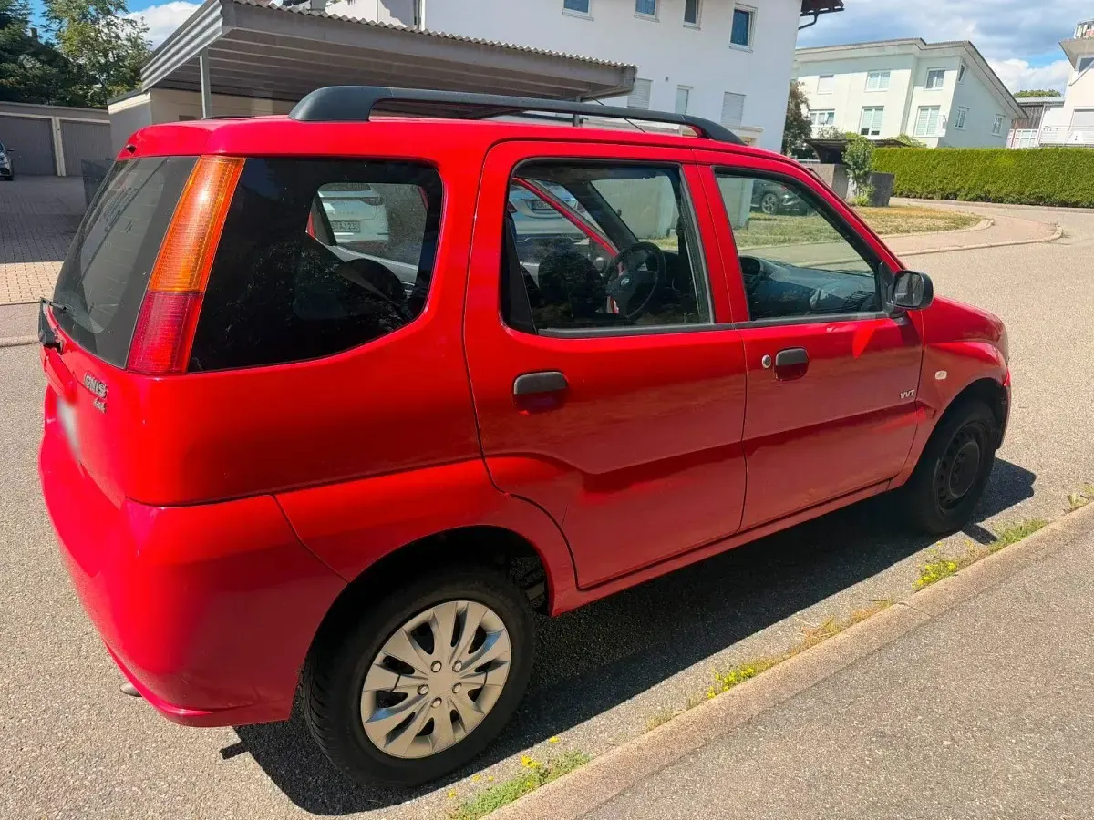 Gebraucht Suzuki Ignis 98 PS (72 kW) 2006 Rot Kleinwagen