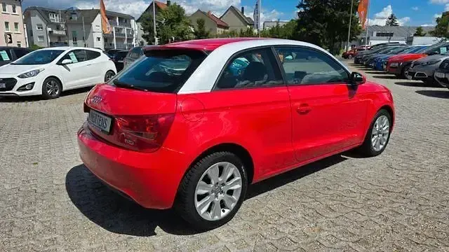 Second-hand Audi A1 Ambition 86 CP (63 kW) 2012 Roșu Hatchback