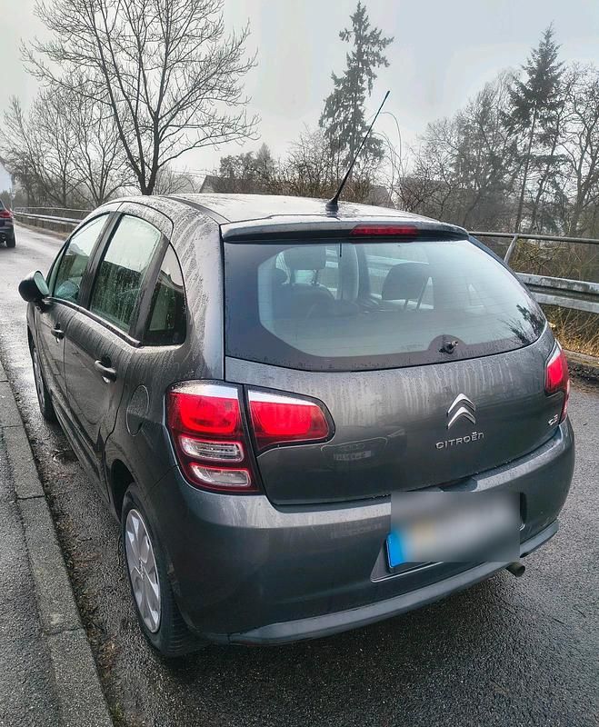 Gebraucht Citroën C3 68 PS (50 kW) 2013 Grau Limousine