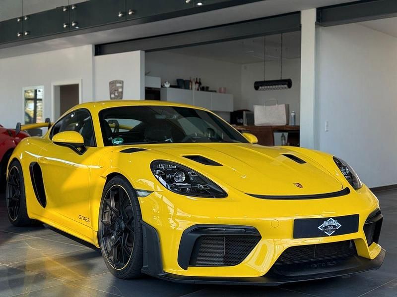 Gelb Gebraucht 2024 Porsche 718 Cayman GT4 Chrono Coupé | 154.900 € - Bild 1/4
