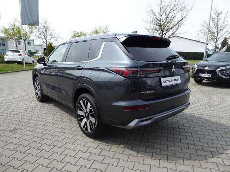 Gebraucht Mitsubishi Outlander P-HEV Edition 306 PS (225 kW) 2025 Basaltgrau SUV