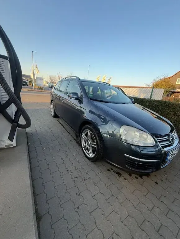 Usata VW Golf VI 105 CV (77 kW) 2009 Blu Utilitaria