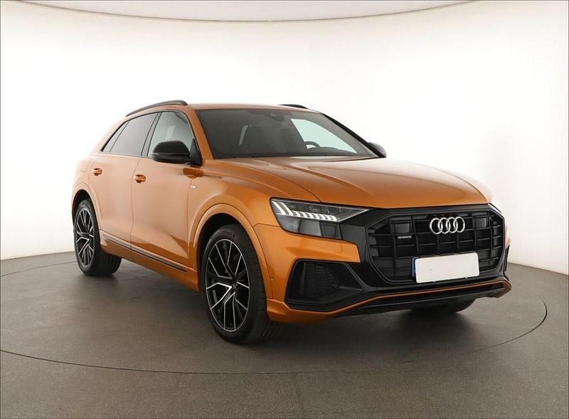 Orange Gebraucht 2023 Audi Q8 Sport SUV | 75.565 € (Superpreis) - Bild 1/4