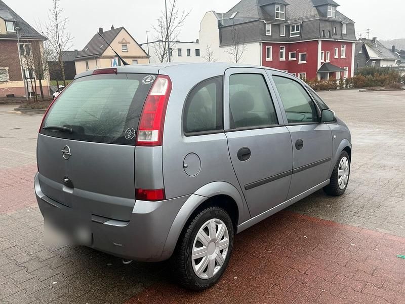Second-hand Opel Meriva 101 CP (74 kW) 2004 Albastru Monovolum