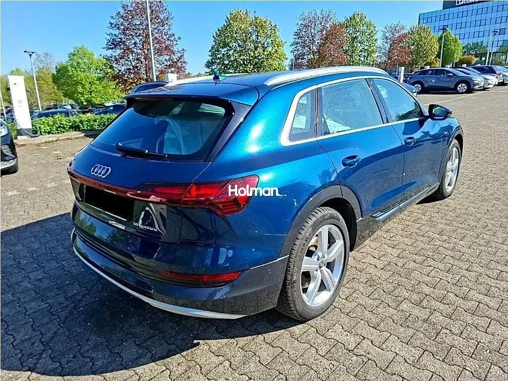 Gebraucht Audi e-tron 300 kW (408 PS) 2020 Blau SUV